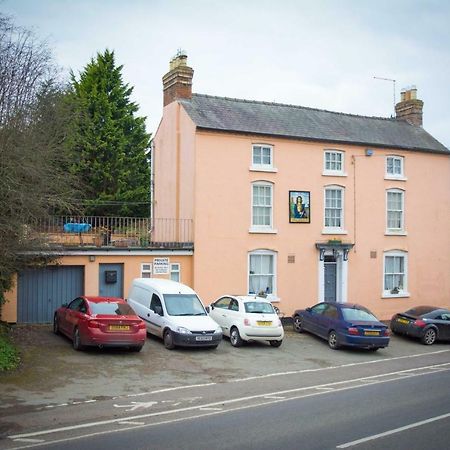 The Benbow Inn At Ruyton-Xi-Towns Extérieur photo