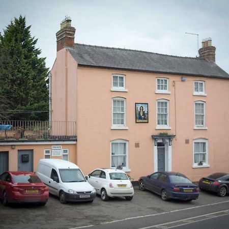 The Benbow Inn At Ruyton-Xi-Towns Extérieur photo
